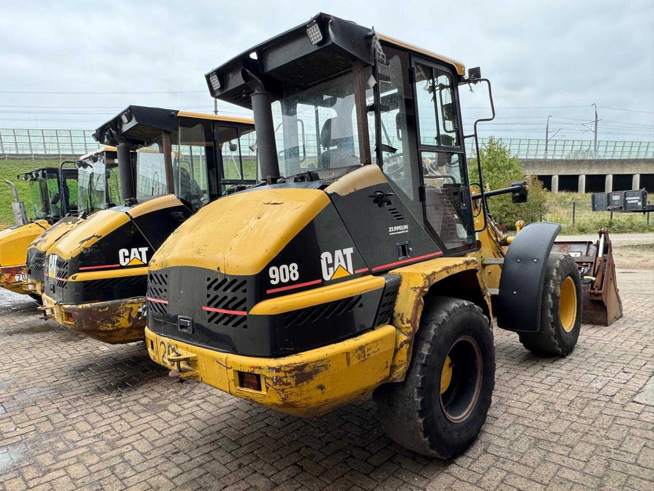 Caterpillar 908 908 908H 906 wegens contractbreuk - Pá carregadora de rodas: foto 5 Caterpillar 908 908 908H 906 wegens contractbreuk - Pá carregadora de rodas: foto 5
