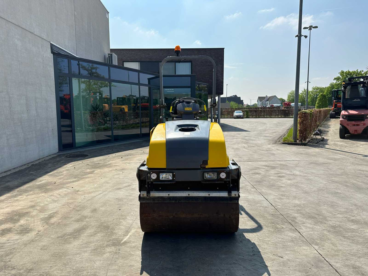 DYNAPAC CC1200 - Compactador de asfalto: foto 2 DYNAPAC CC1200 - Compactador de asfalto: foto 2