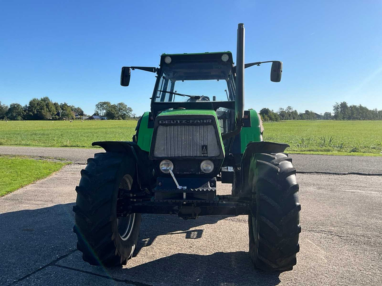 Deutz-fahr DX 6.30 - Trator: foto 3 Deutz-fahr DX 6.30 - Trator: foto 3