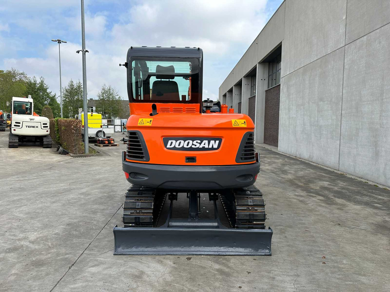 Doosan DX55-9C - Escavadora de rastos: foto 5 Doosan DX55-9C - Escavadora de rastos: foto 5