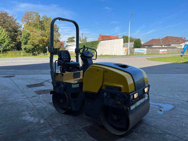 Dynapac CC1100 - Compactador de asfalto: foto 3 Dynapac CC1100 - Compactador de asfalto: foto 3