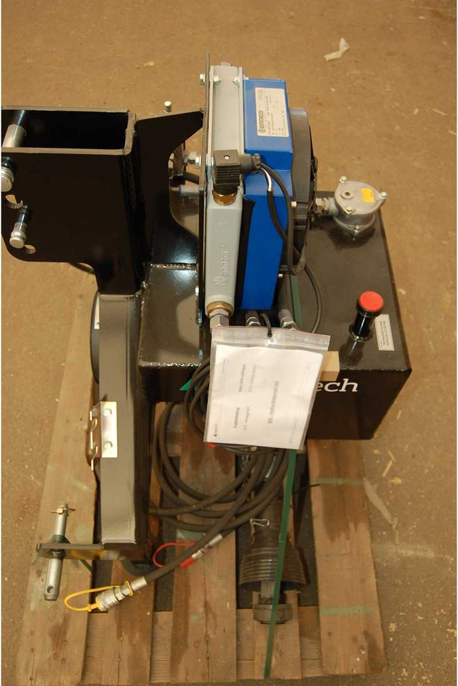 Ecotech SK-HAG - Carregador frontal para o trator: foto 4 Ecotech SK-HAG - Carregador frontal para o trator: foto 4