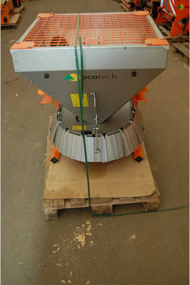 Ecotech XTB-250 - Espalhador de areia/ Sal: foto 1 Ecotech XTB-250 - Espalhador de areia/ Sal: foto 1