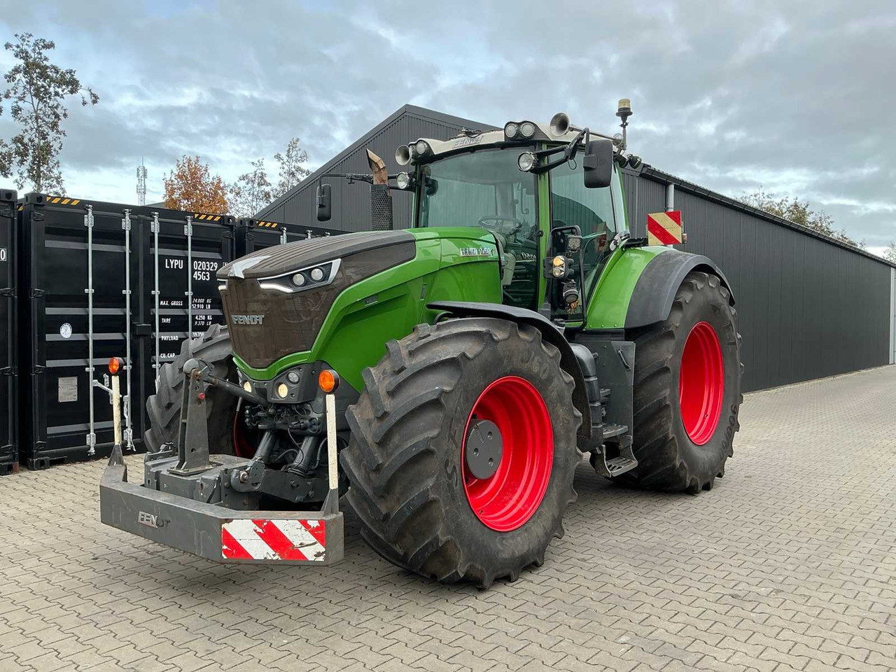 FENDT 934 VARIO ALL-WHEEL DRIVE AGRICULTURAL TRACTOR - Trator: foto 3 FENDT 934 VARIO ALL-WHEEL DRIVE AGRICULTURAL TRACTOR - Trator: foto 3