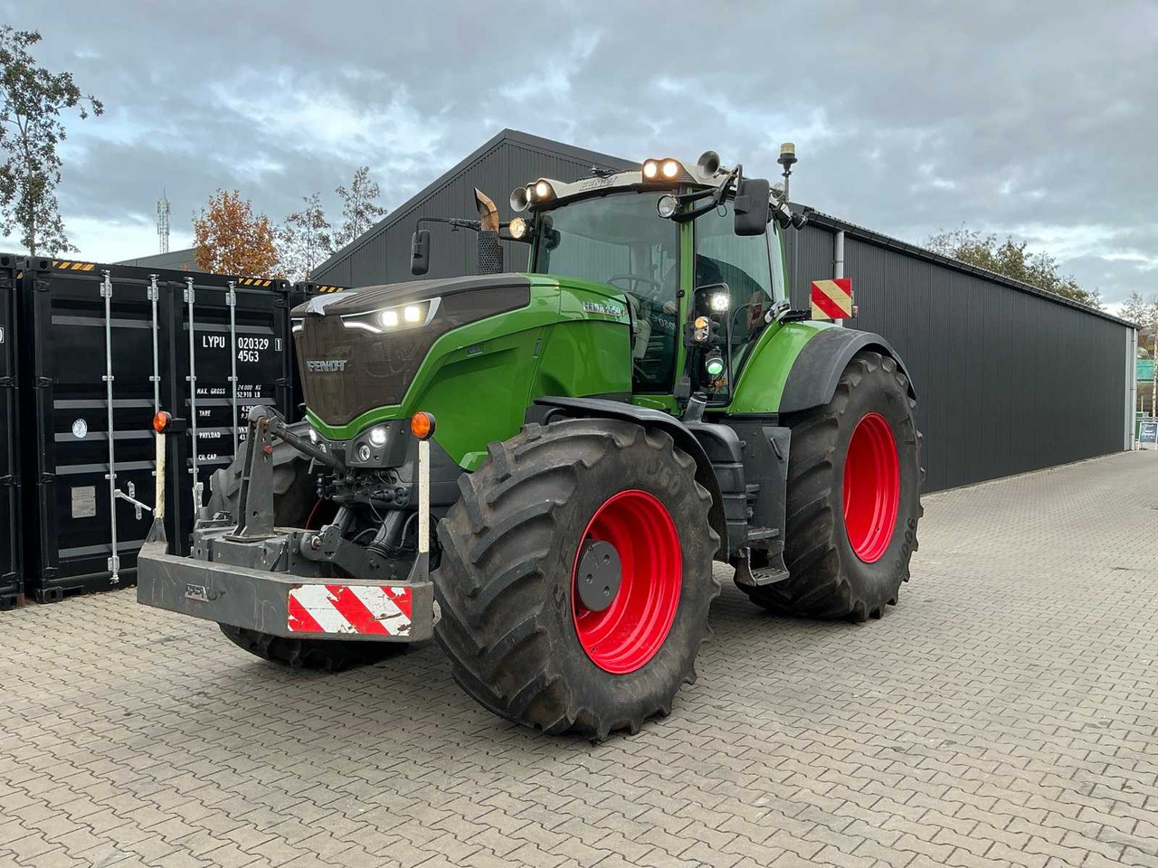 FENDT 934 VARIO ALL-WHEEL DRIVE AGRICULTURAL TRACTOR - Trator: foto 2 FENDT 934 VARIO ALL-WHEEL DRIVE AGRICULTURAL TRACTOR - Trator: foto 2