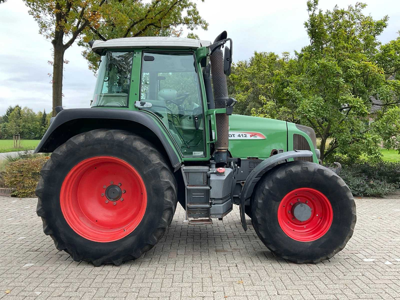 Fendt 412 Vario TMS - Trator: foto 4 Fendt 412 Vario TMS - Trator: foto 4
