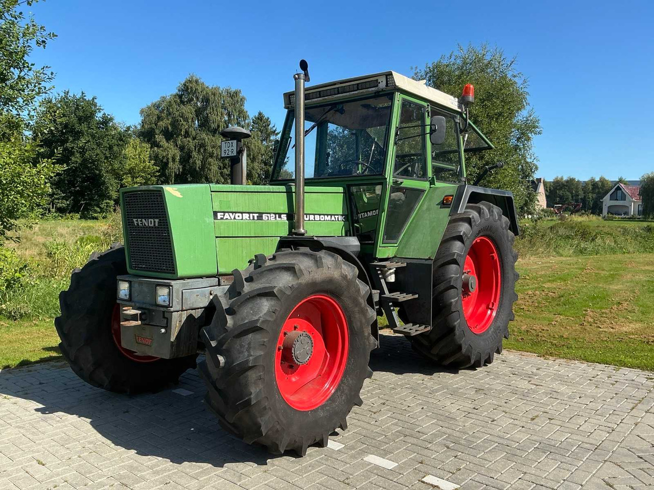 Fendt 612LS - Trator: foto 1 Fendt 612LS - Trator: foto 1