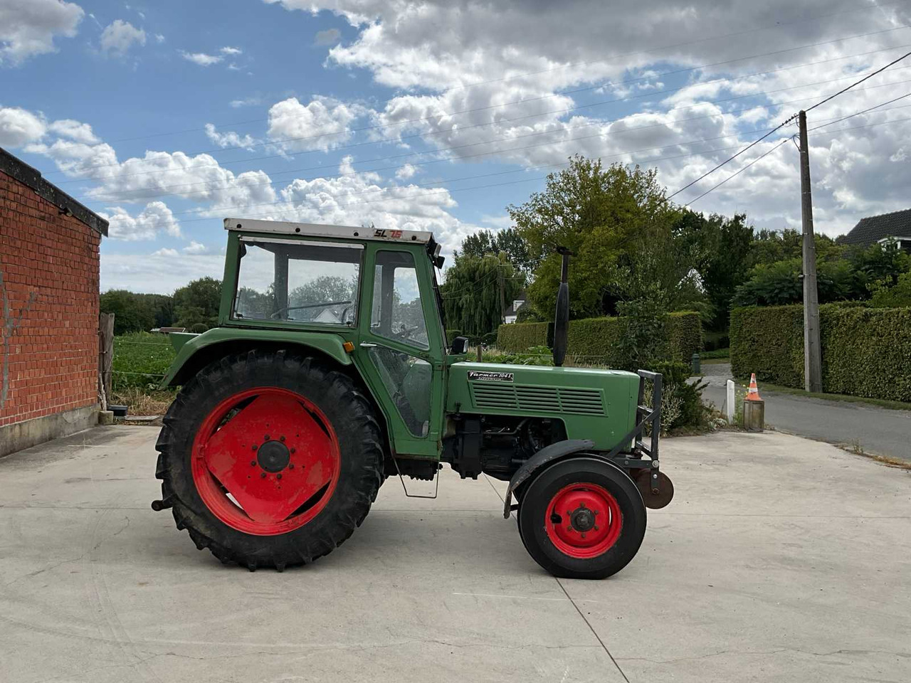 Fendt FW 238 Farmer 104S - Trator: foto 4 Fendt FW 238 Farmer 104S - Trator: foto 4