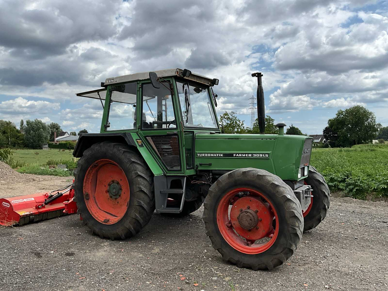 Fendt Farmer 309LS - Trator: foto 5 Fendt Farmer 309LS - Trator: foto 5