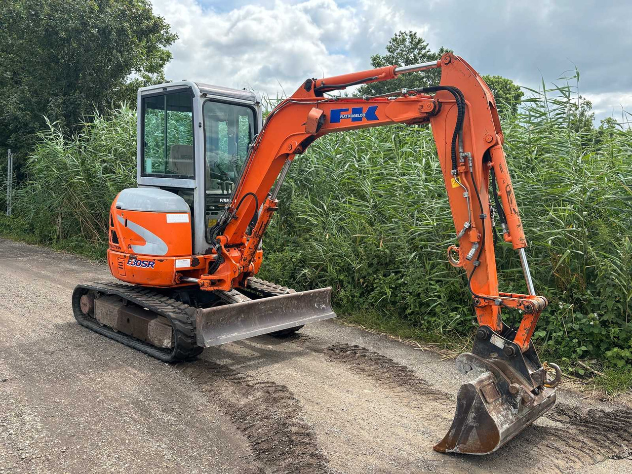Fiat Kobelco E30SR - Pá carregadora de rodas: foto 5 Fiat Kobelco E30SR - Pá carregadora de rodas: foto 5