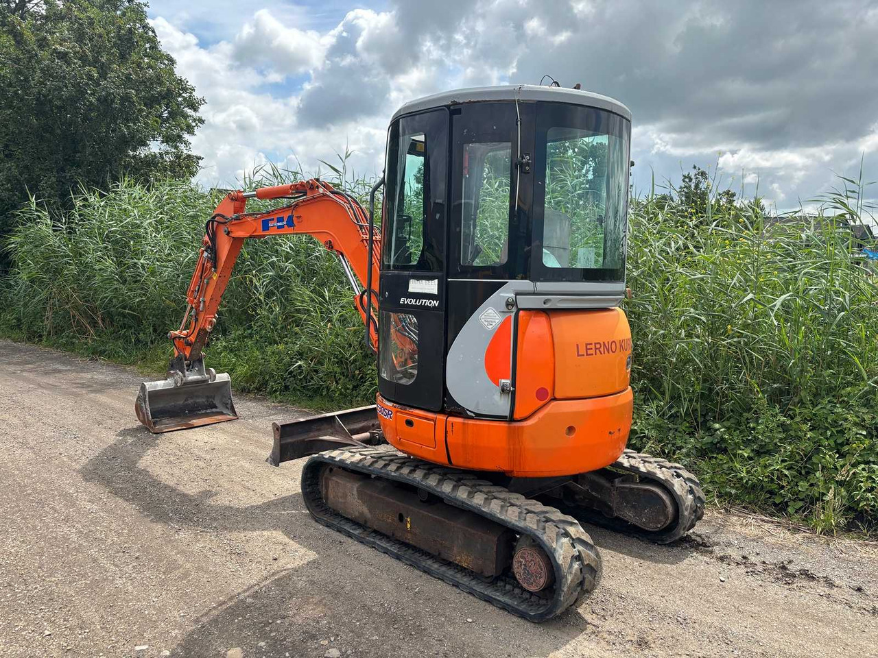 Fiat Kobelco E30SR - Pá carregadora de rodas: foto 3 Fiat Kobelco E30SR - Pá carregadora de rodas: foto 3