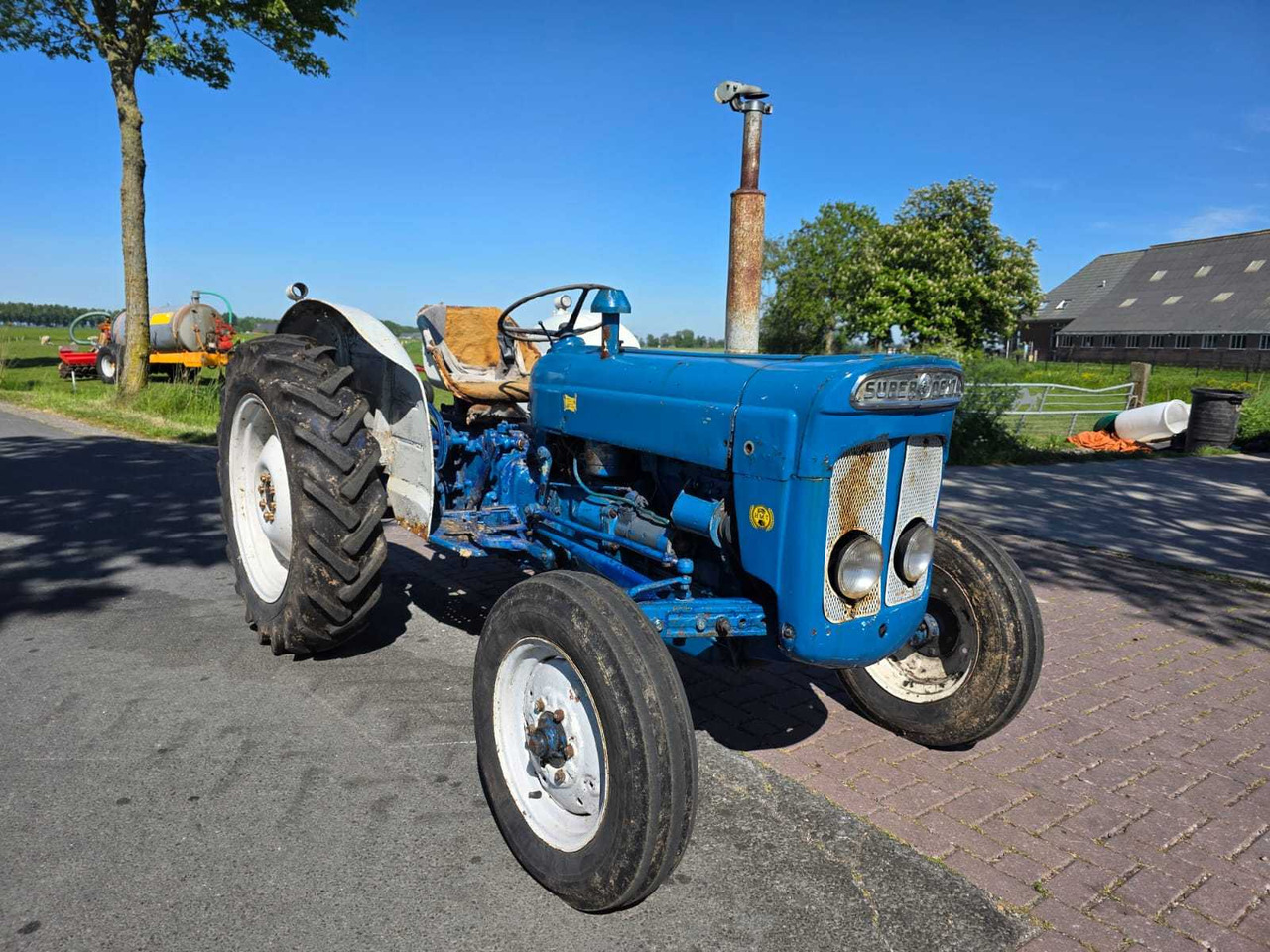 Ford Super Dexta - Trator: foto 5 Ford Super Dexta - Trator: foto 5