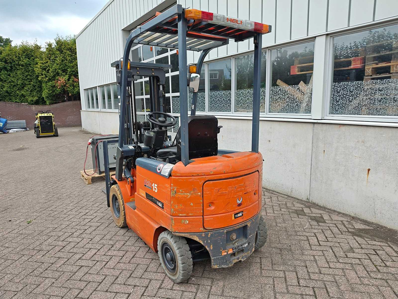 HELI - 2009 - CPD15C2G - FORKLIFT - Empilhadeira: foto 4 HELI - 2009 - CPD15C2G - FORKLIFT - Empilhadeira: foto 4