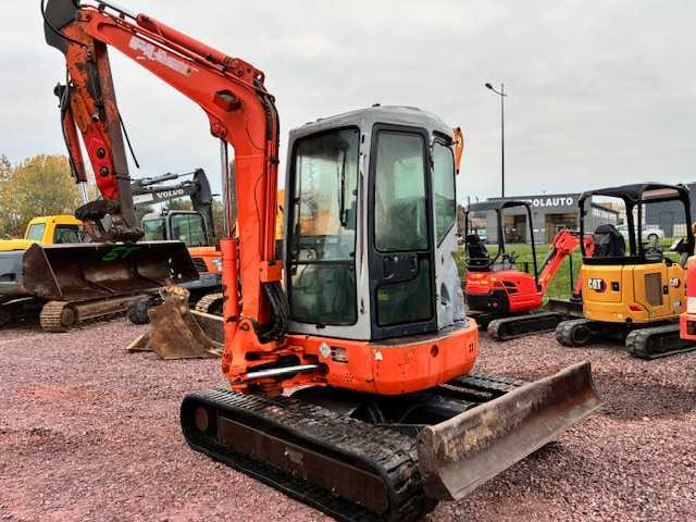 HITACHI EX 50-U MINI CRAWLER EXCAVATOR 4.6 TONS - Mini escavadeira: foto 5 HITACHI EX 50-U MINI CRAWLER EXCAVATOR 4.6 TONS - Mini escavadeira: foto 5