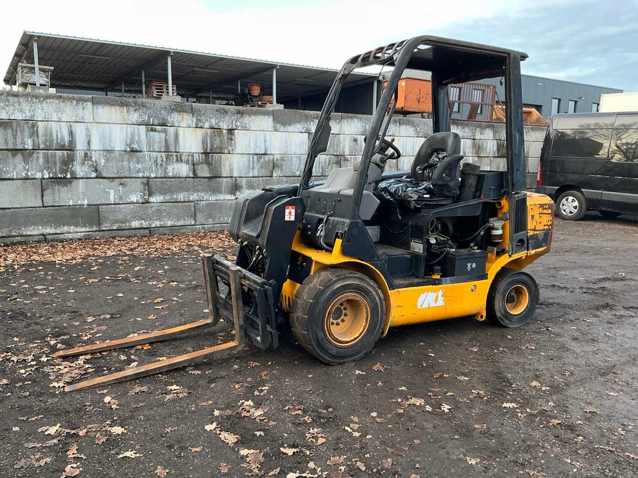 JCB - 2004 - 25D - FORKLIFT TRUCK - Empilhadeira: foto 1 JCB - 2004 - 25D - FORKLIFT TRUCK - Empilhadeira: foto 1