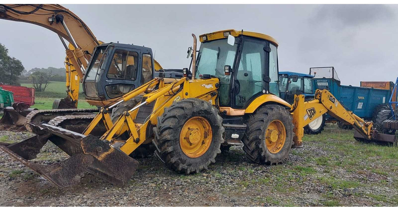 Retroescavadeira JCB 4CX BACKHOE LOADER WITH 4-IN-1 BUCKET AND TELESCOPIC BOOM: foto 11 Retroescavadeira JCB 4CX BACKHOE LOADER WITH 4-IN-1 BUCKET AND TELESCOPIC BOOM: foto 11