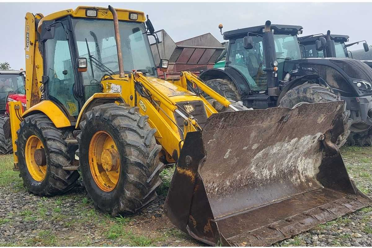 Retroescavadeira JCB 4CX BACKHOE LOADER WITH 4-IN-1 BUCKET AND TELESCOPIC BOOM: foto 6 Retroescavadeira JCB 4CX BACKHOE LOADER WITH 4-IN-1 BUCKET AND TELESCOPIC BOOM: foto 6