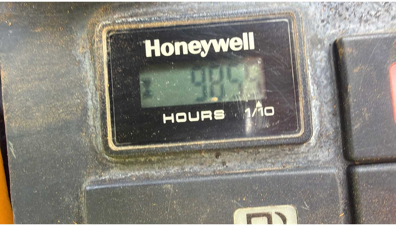 Mini escavadeira JCB - 8008 CTS - 2021 - MINI EXCAVATOR: foto 20