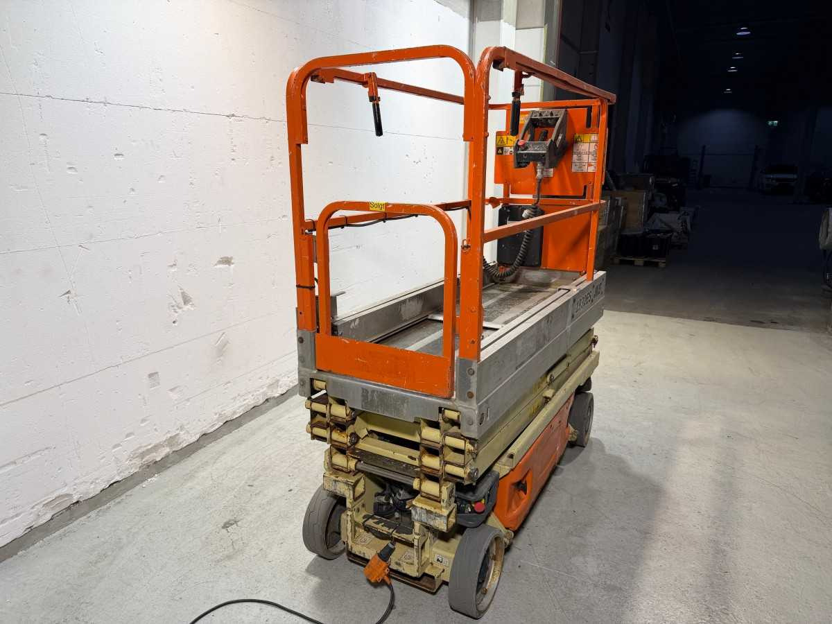 JLG - 2008 - 1930ES - AERIAL PLATFORM - Plataforma aérea: foto 2 JLG - 2008 - 1930ES - AERIAL PLATFORM - Plataforma aérea: foto 2