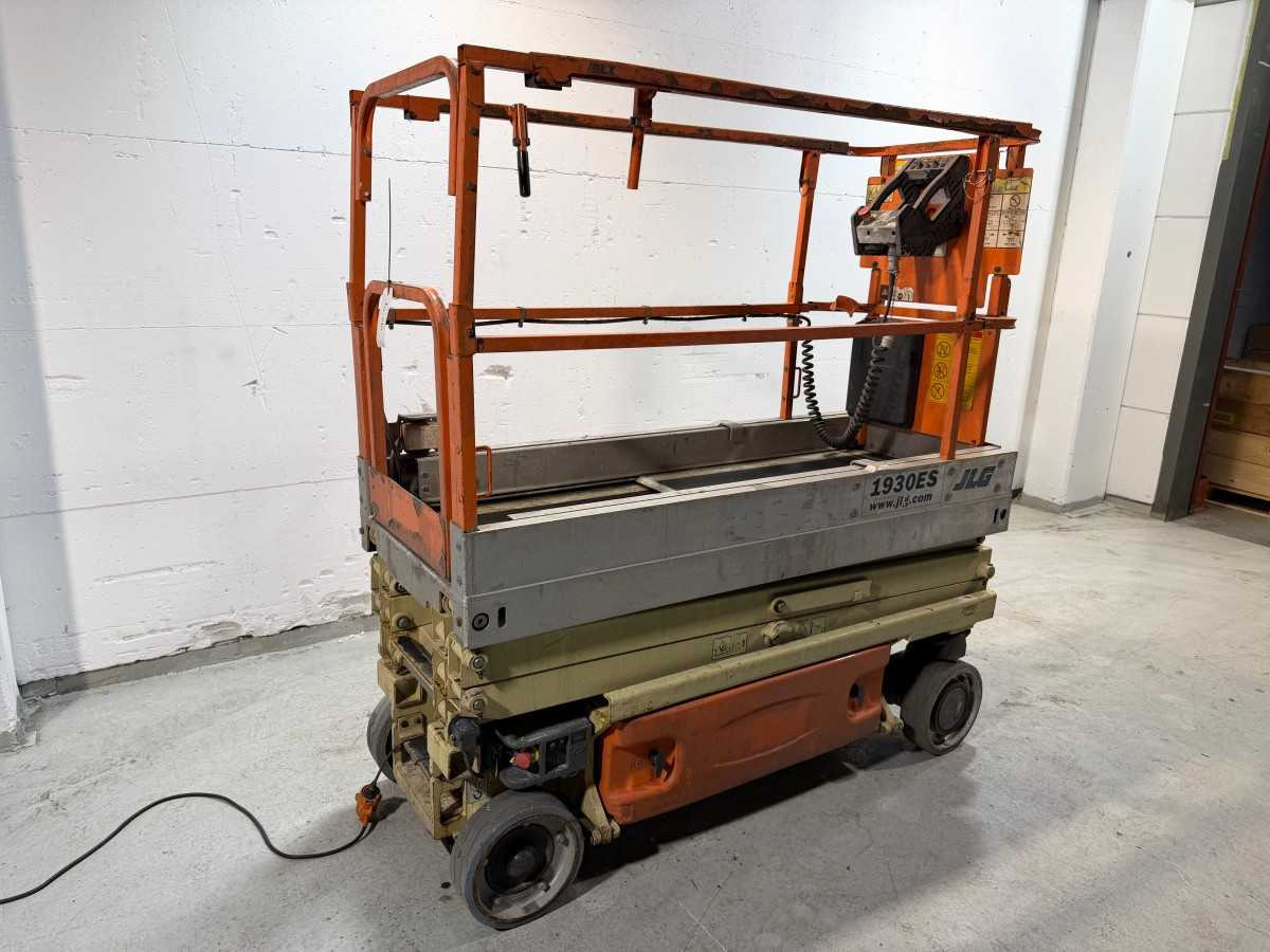 JLG - 2011 - 1930ES - AERIAL PLATFORM - Plataforma aérea: foto 1 JLG - 2011 - 1930ES - AERIAL PLATFORM - Plataforma aérea: foto 1