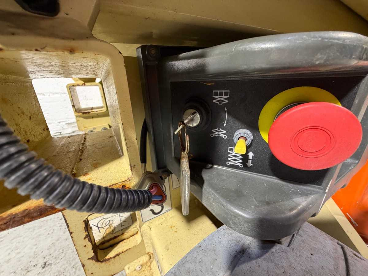 Plataforma aérea JLG - 2013 - 1930ES - AERIAL PLATFORM: foto 18 Plataforma aérea JLG - 2013 - 1930ES - AERIAL PLATFORM: foto 18