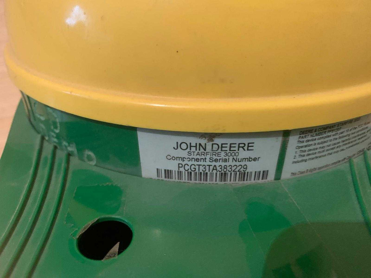 JOHN DEERE STARFIRE 3000 JOHN DEERE STARFIRE 3000 CU SF1+SF2 - Trator: foto 2 JOHN DEERE STARFIRE 3000 JOHN DEERE STARFIRE 3000 CU SF1+SF2 - Trator: foto 2