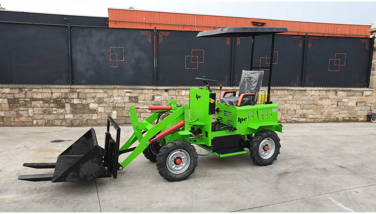 JPC ME18 4X4 WHEEL LOADER - Pá carregadora de rodas: foto 1 JPC ME18 4X4 WHEEL LOADER - Pá carregadora de rodas: foto 1