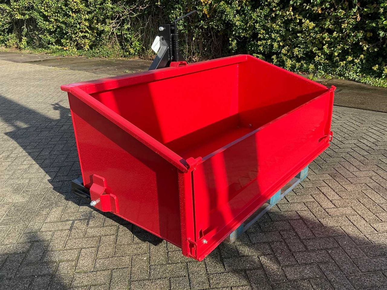 Jako - Carregador frontal para o trator: foto 2 Jako - Carregador frontal para o trator: foto 2