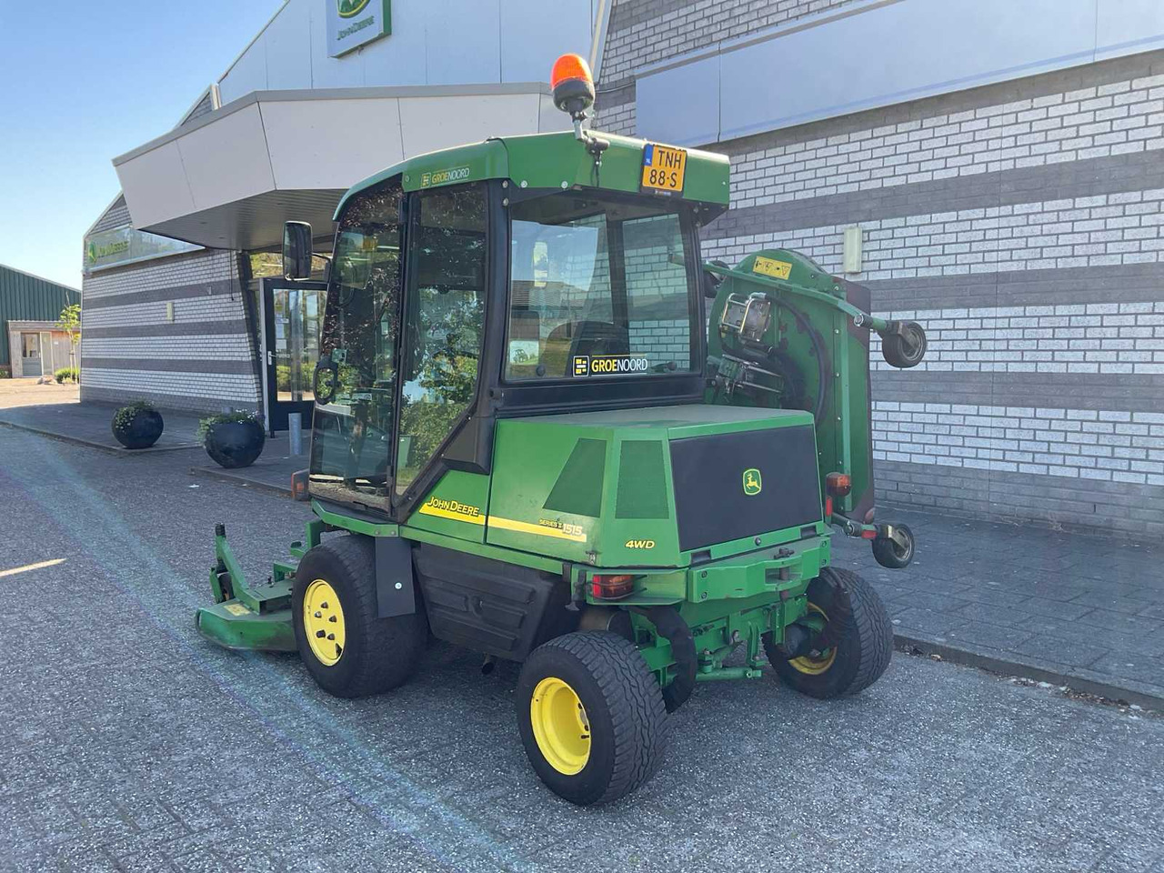 John Deere 1515 Series 2 4WD - Cortador de grama: foto 2 John Deere 1515 Series 2 4WD - Cortador de grama: foto 2