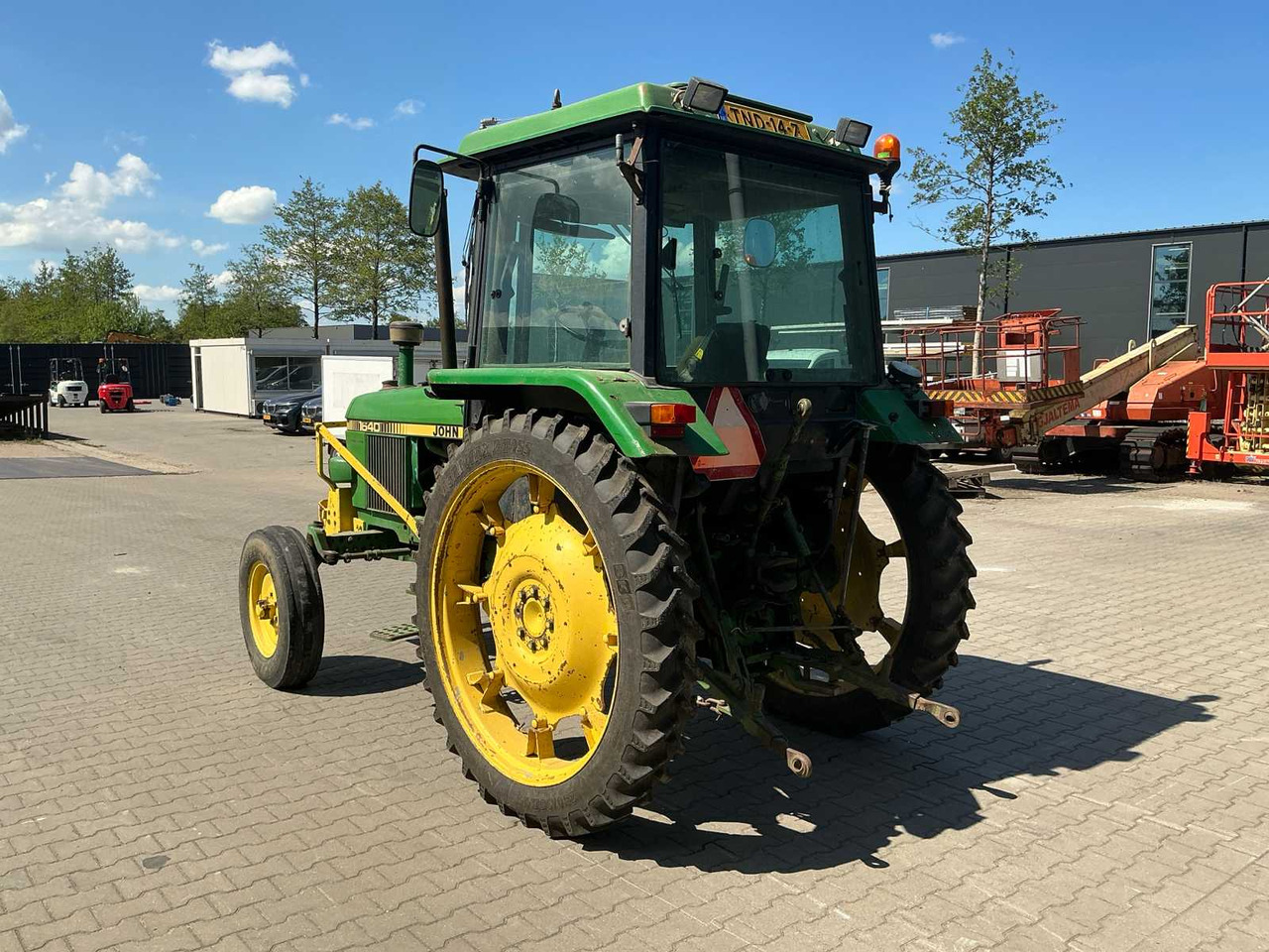John Deere 1640 Synchron - Trator: foto 5 John Deere 1640 Synchron - Trator: foto 5