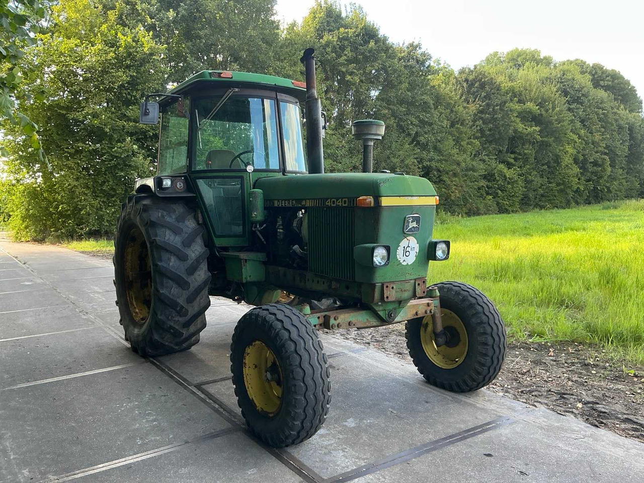 John Deere 4040 - Trator: foto 3 John Deere 4040 - Trator: foto 3
