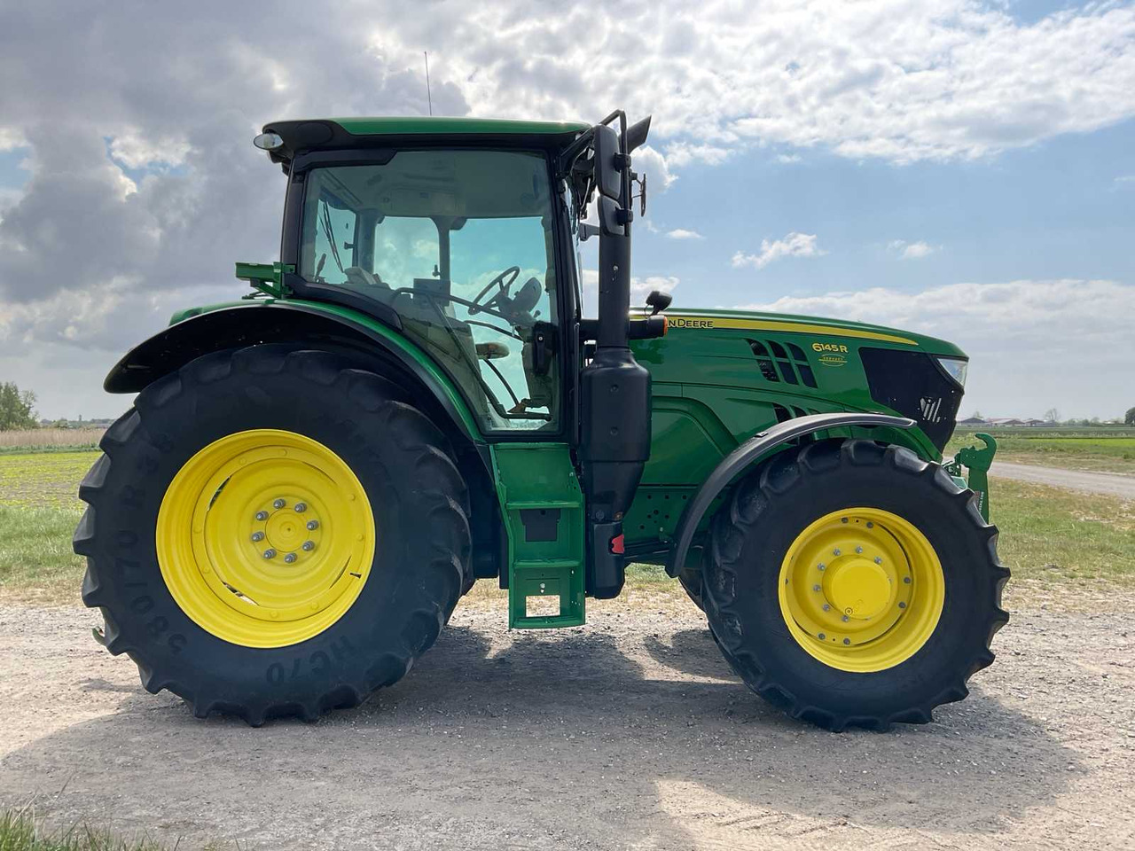 John Deere 6145R - Trator: foto 4 John Deere 6145R - Trator: foto 4