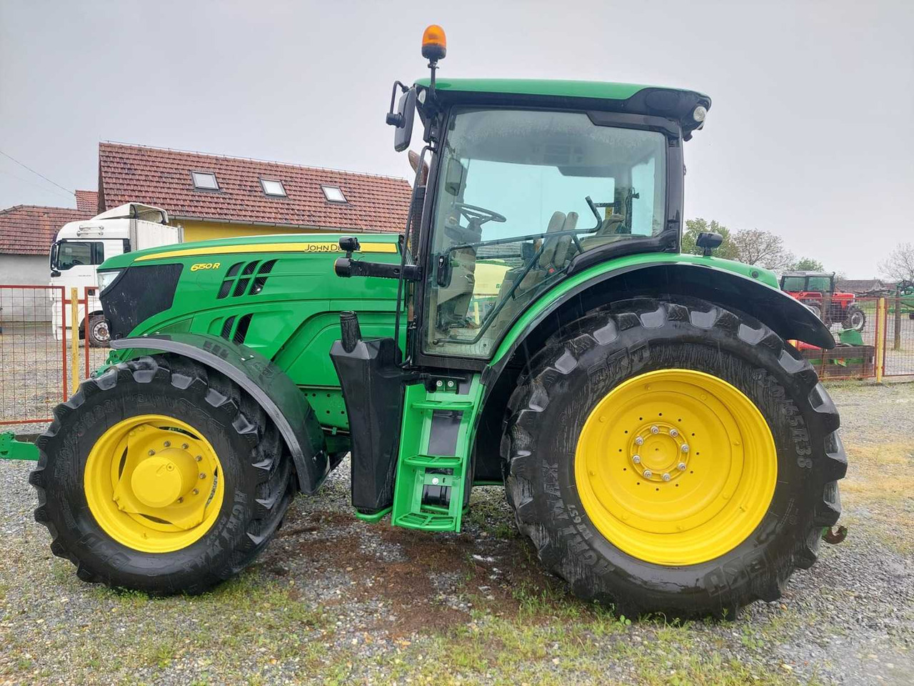 John Deere 6150R - Trator: foto 3 John Deere 6150R - Trator: foto 3