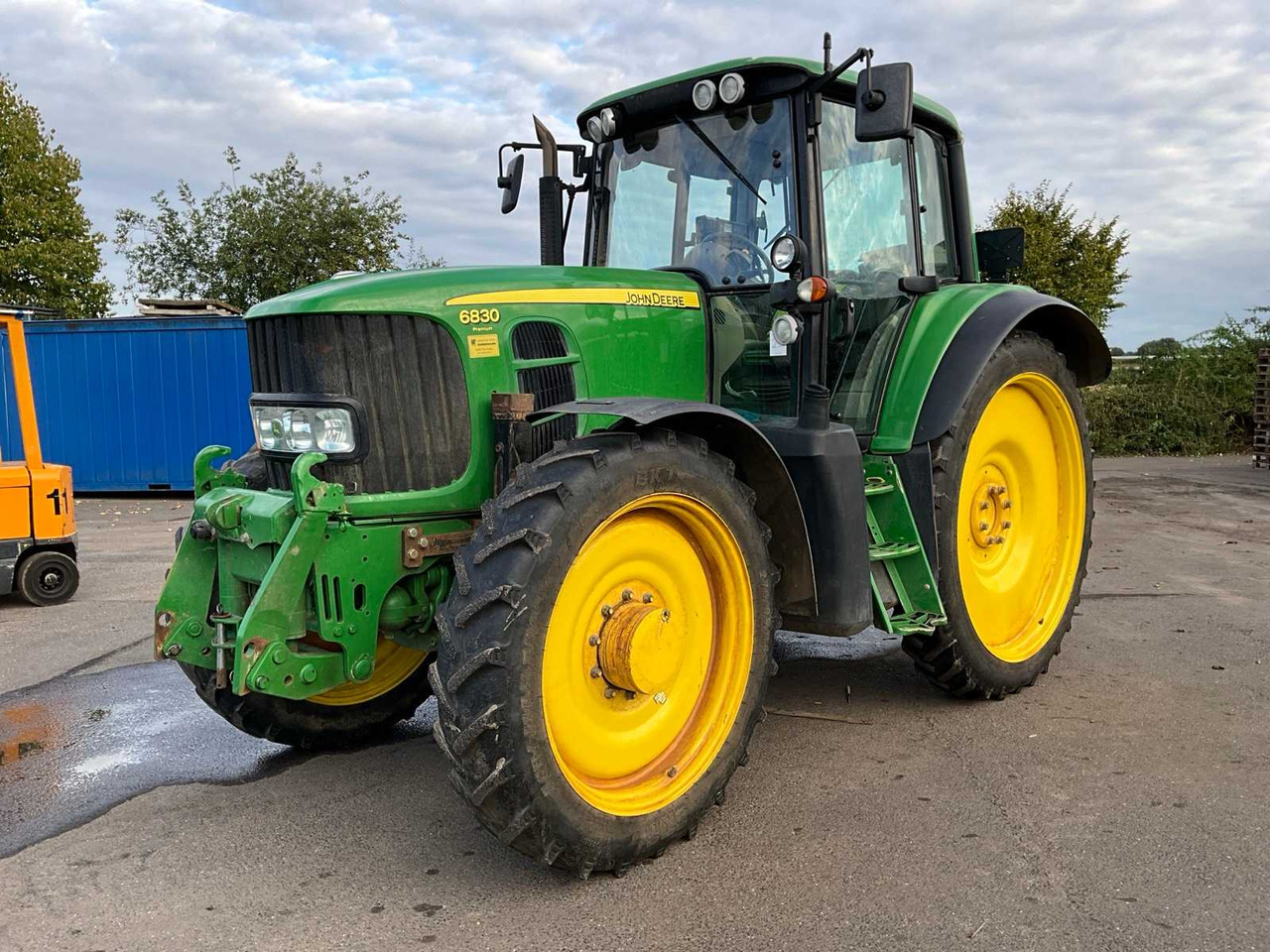 John Deere 6830 Premium - Trator: foto 1 John Deere 6830 Premium - Trator: foto 1