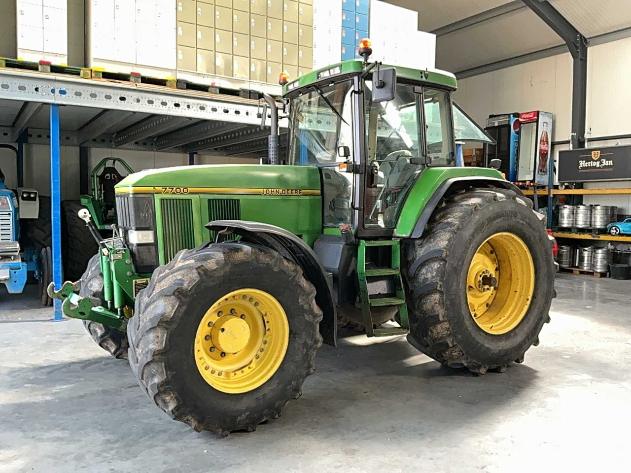 John Deere 7700 - Trator: foto 1 John Deere 7700 - Trator: foto 1
