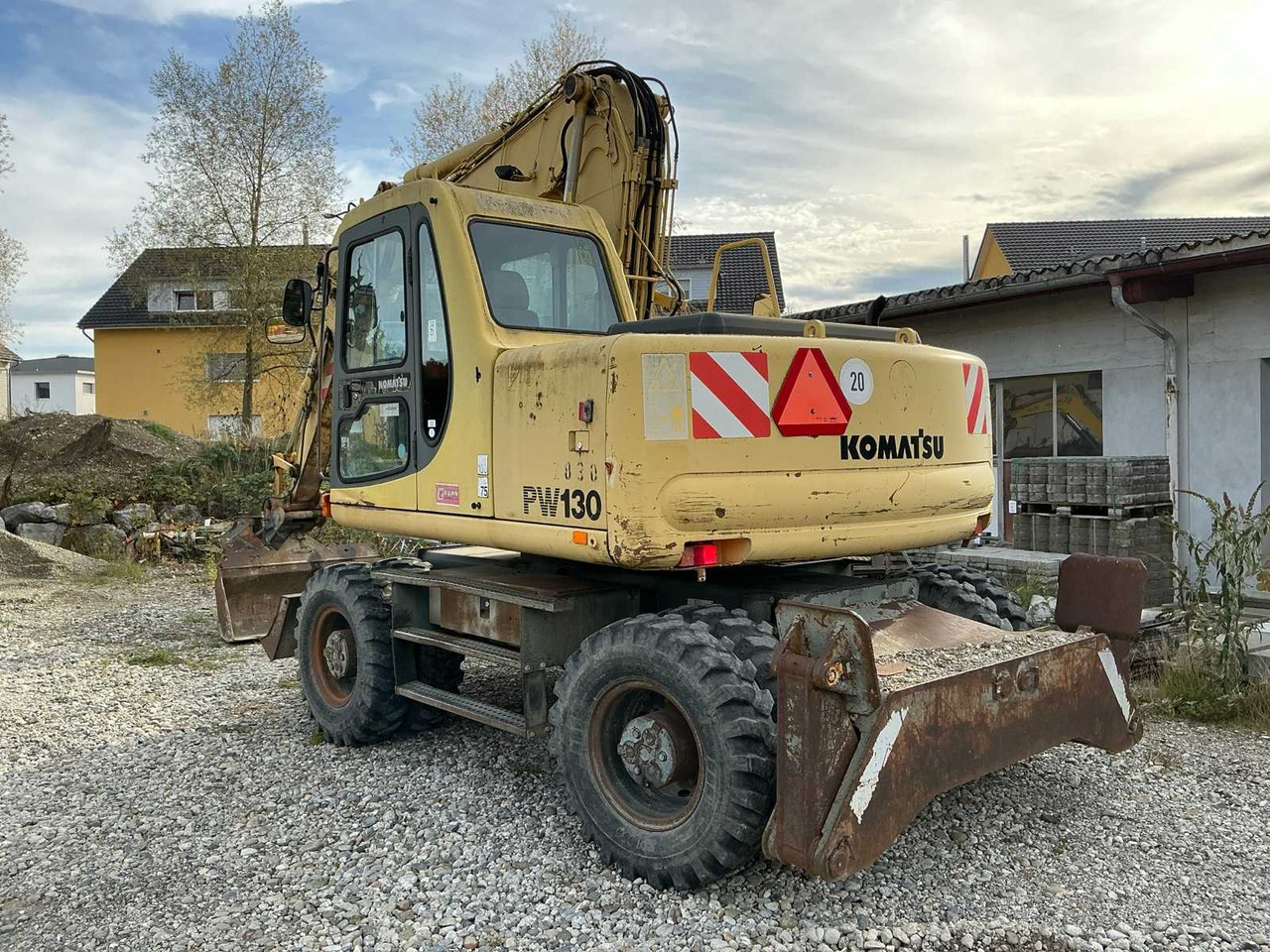 Komatsu 1995 KOMATSU PW 130 GK WHEEL EXCAVATOR - Pá carregadora de rodas: foto 3 Komatsu 1995 KOMATSU PW 130 GK WHEEL EXCAVATOR - Pá carregadora de rodas: foto 3