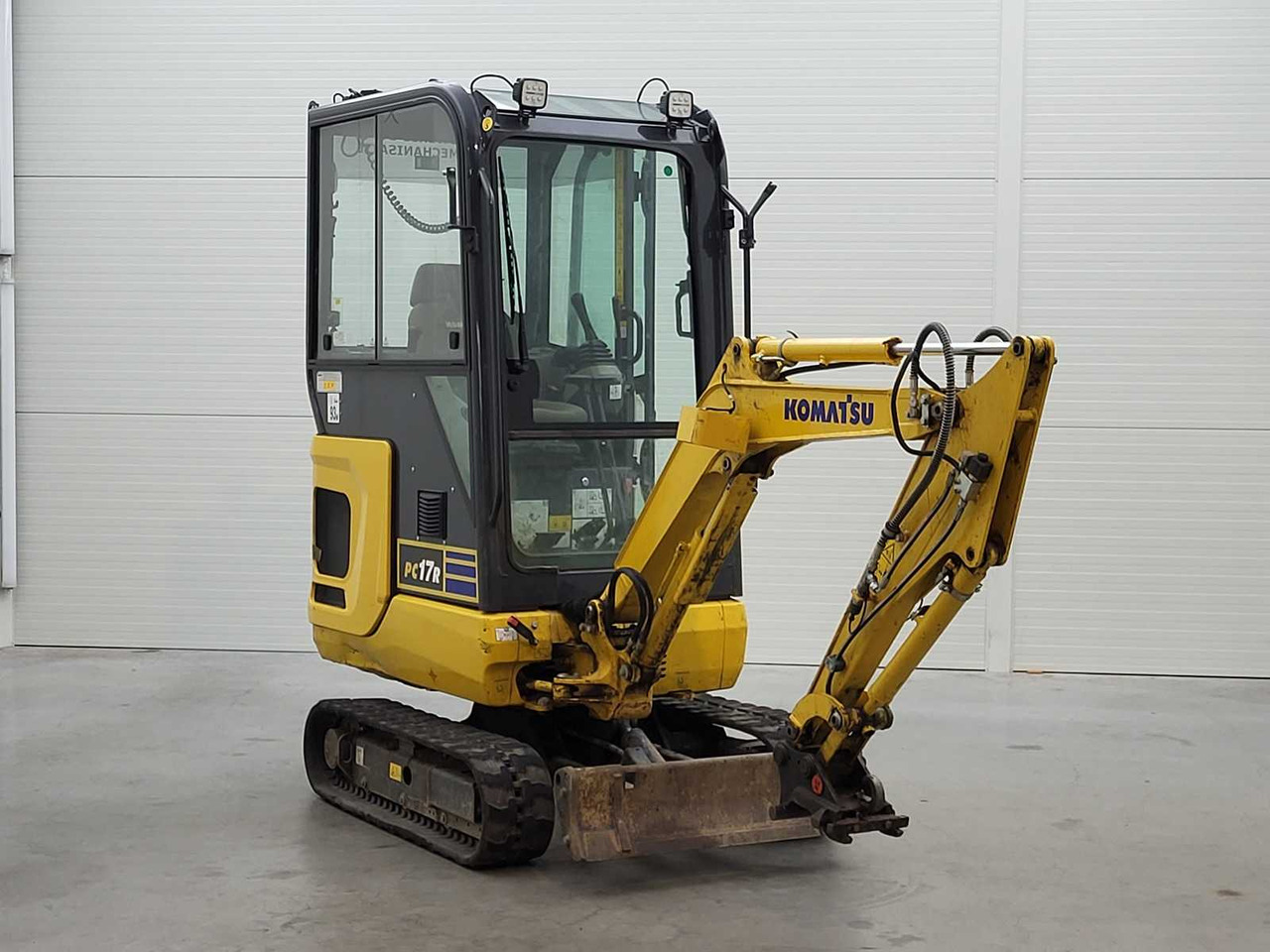 Komatsu PC 17R-S - Mini escavadeira: foto 2 Komatsu PC 17R-S - Mini escavadeira: foto 2