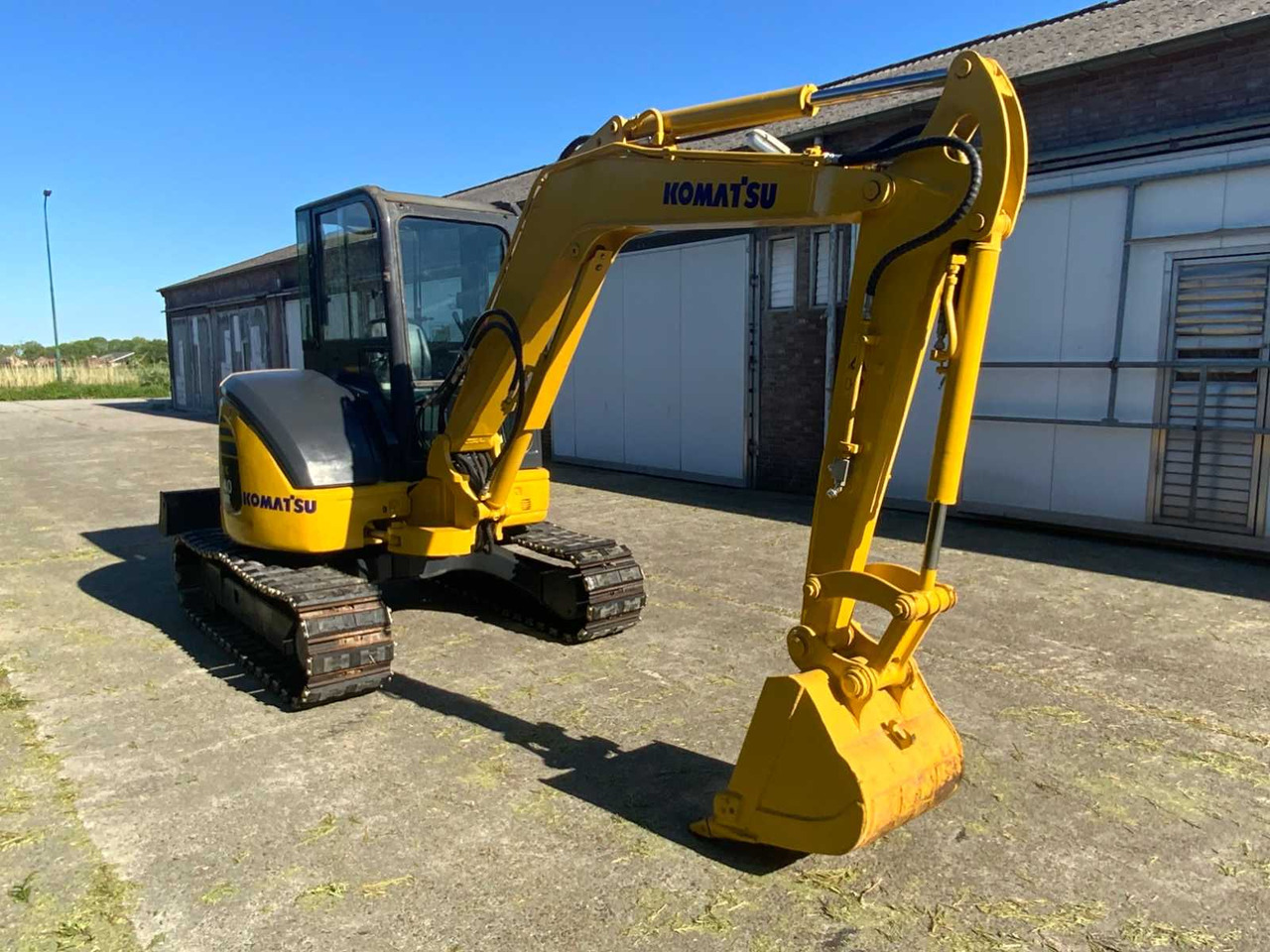 Komatsu PC40MR-3 - Escavadora de rastos: foto 4 Komatsu PC40MR-3 - Escavadora de rastos: foto 4