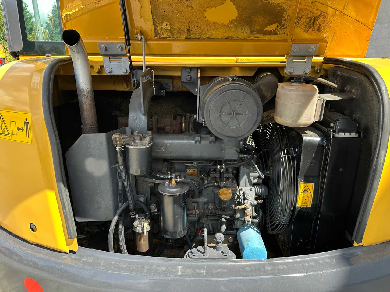 Escavadora de rastos Komatsu PC56-7: foto 24