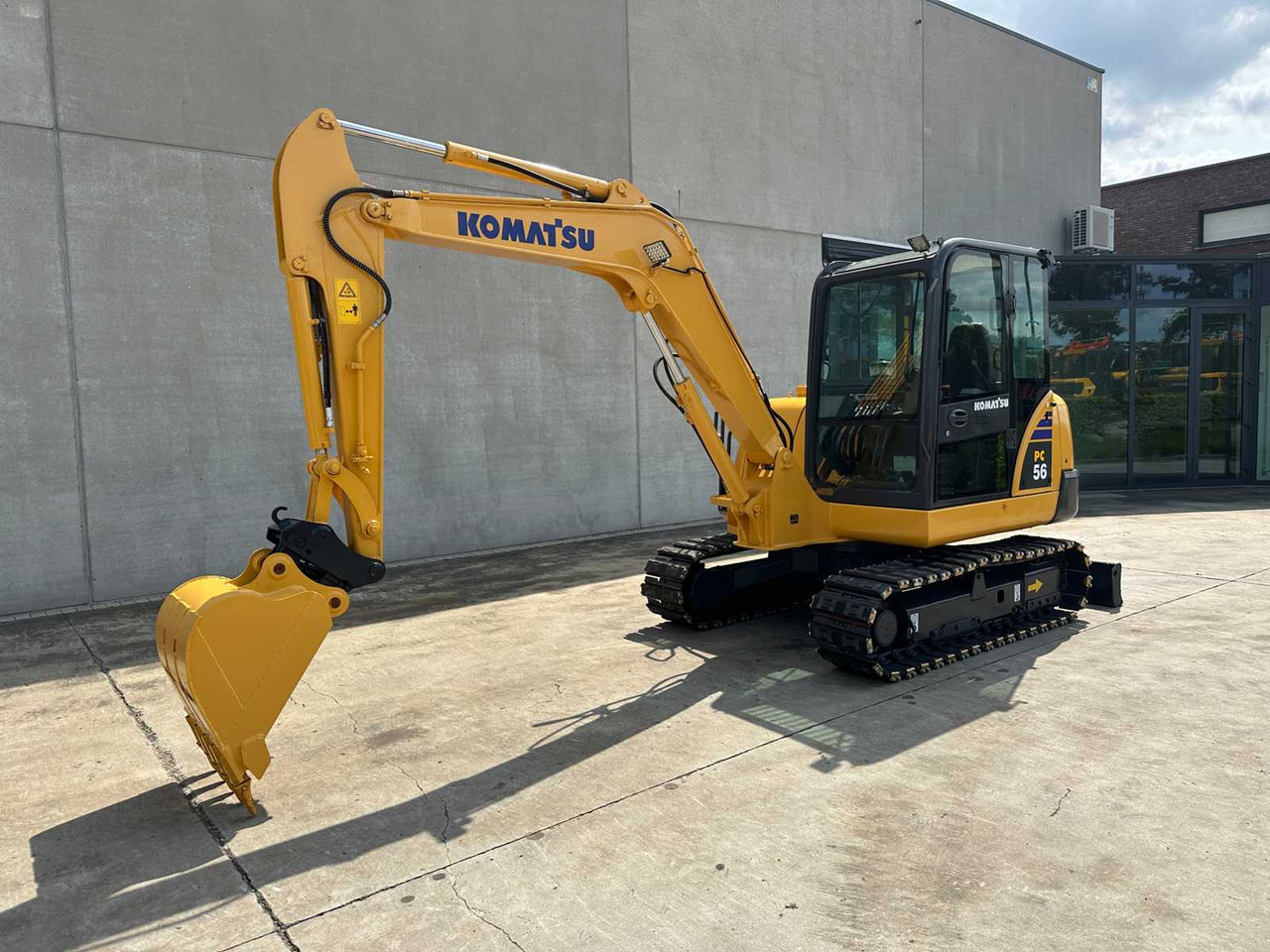 Komatsu PC56-7 - Escavadora de rastos: foto 1 Komatsu PC56-7 - Escavadora de rastos: foto 1