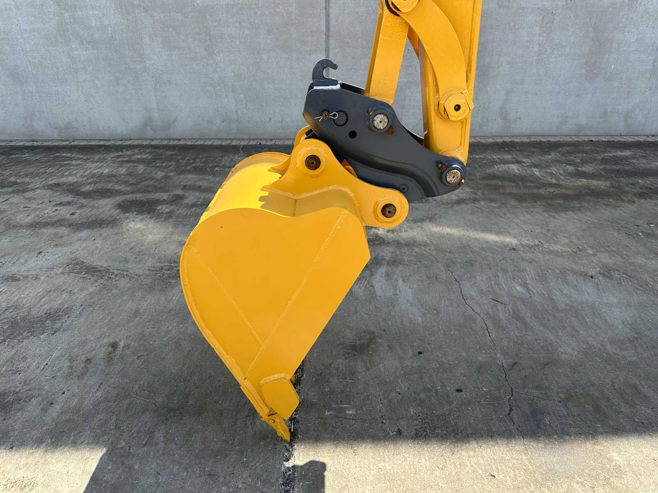 Escavadora de rastos Komatsu PC56-7: foto 8
