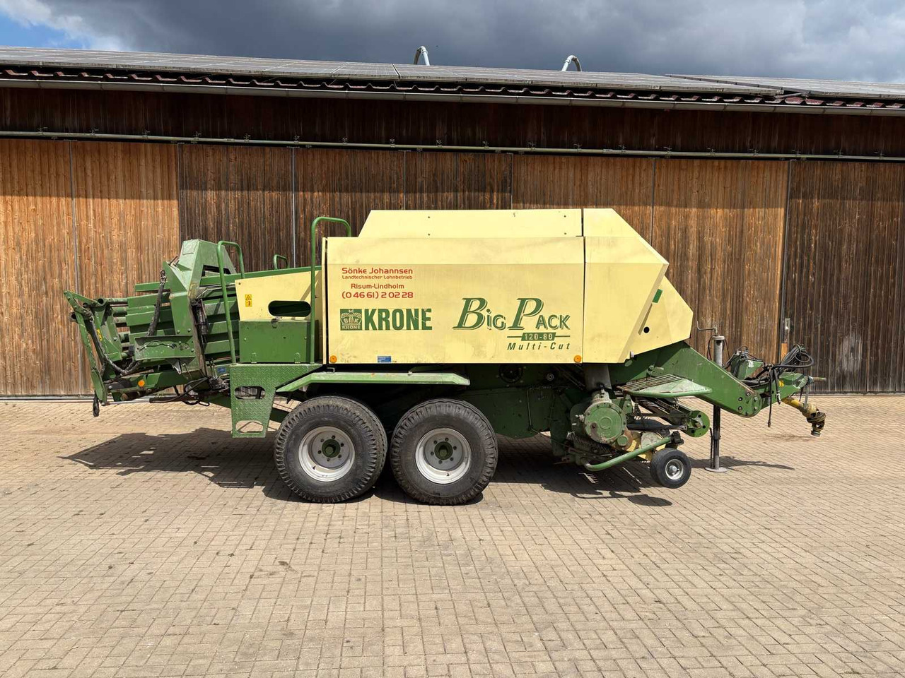 Krone Big Pack 120-80 Multi-Cut - Enfardadeira de fardos quadrados: foto 4 Krone Big Pack 120-80 Multi-Cut - Enfardadeira de fardos quadrados: foto 4