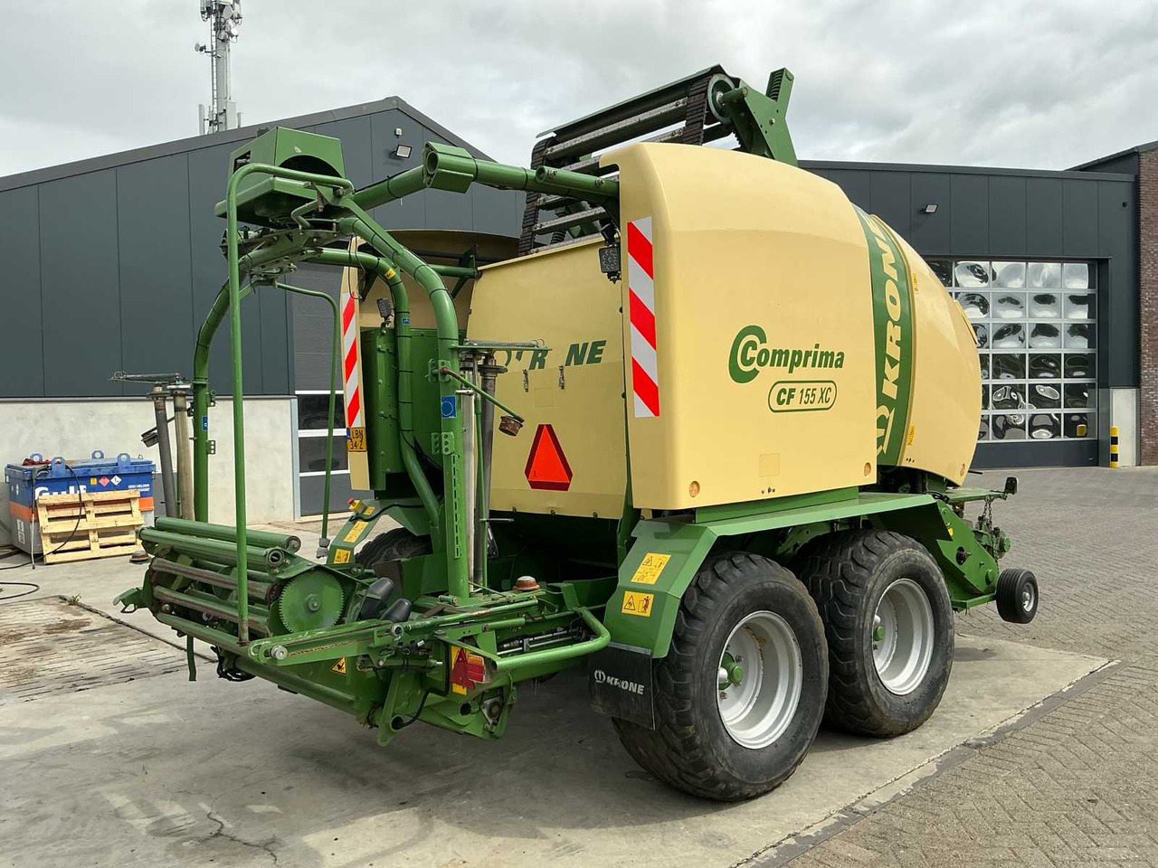 Krone Comprima CF 155 XC - Enfardadeira de fardos redondos: foto 5 Krone Comprima CF 155 XC - Enfardadeira de fardos redondos: foto 5