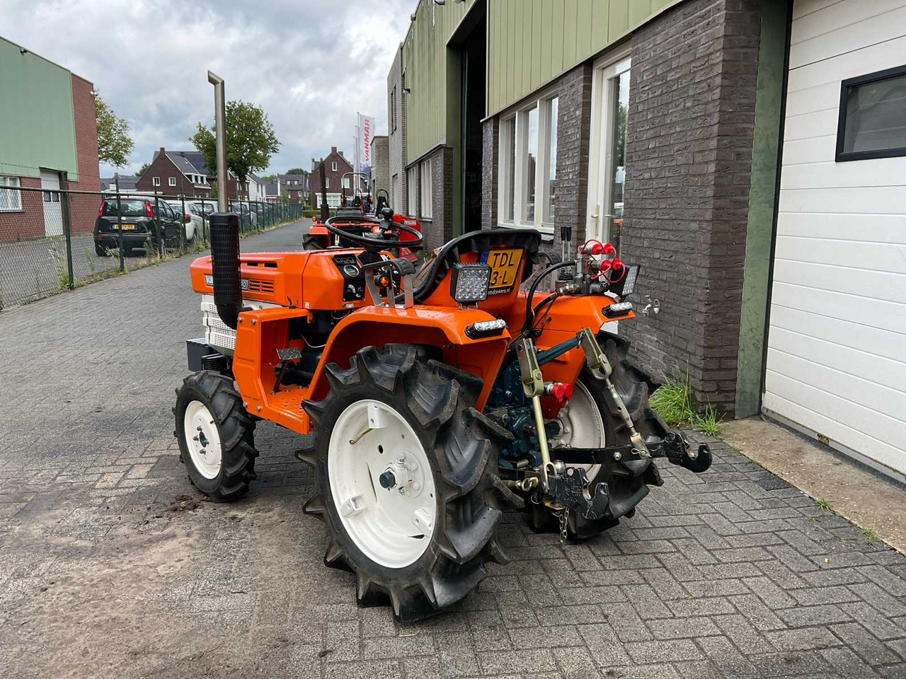 Kubota B1500DT - Mini trator: foto 3 Kubota B1500DT - Mini trator: foto 3