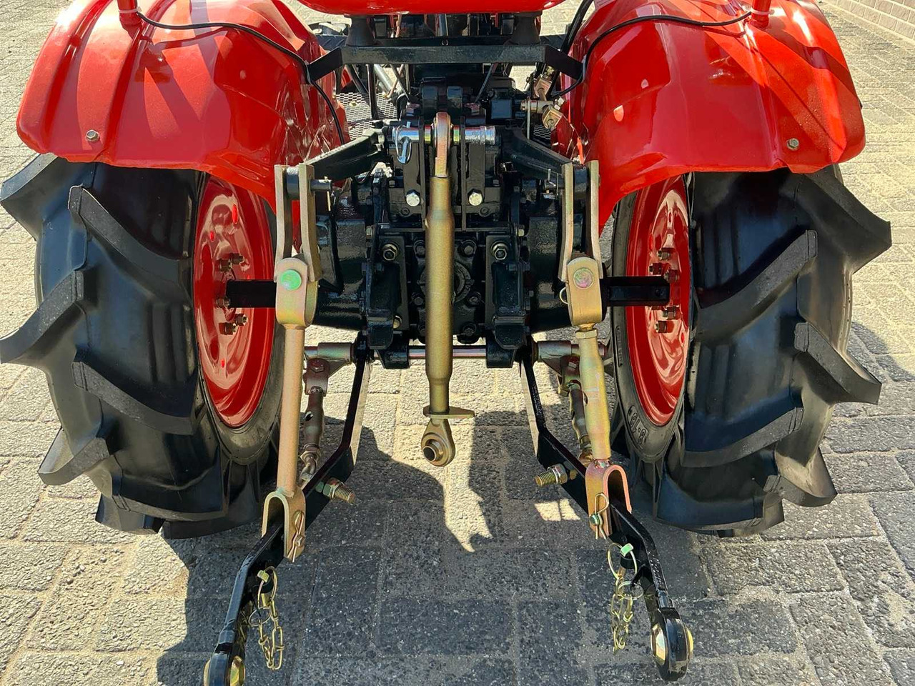 Mini trator Kubota B7001: foto 16