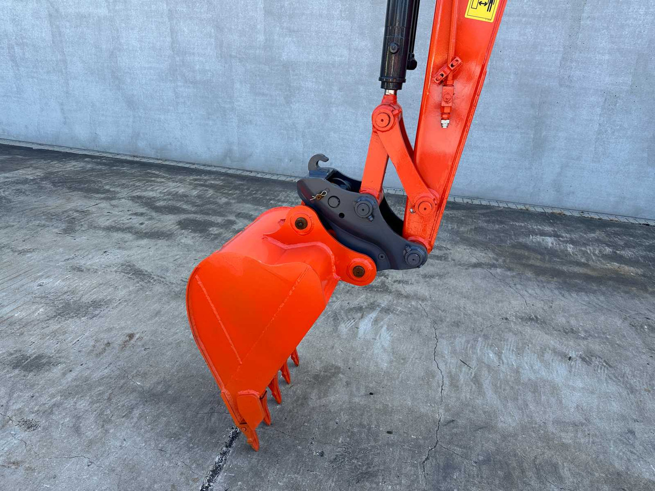 Escavadora de rastos Kubota KX163-5: foto 8