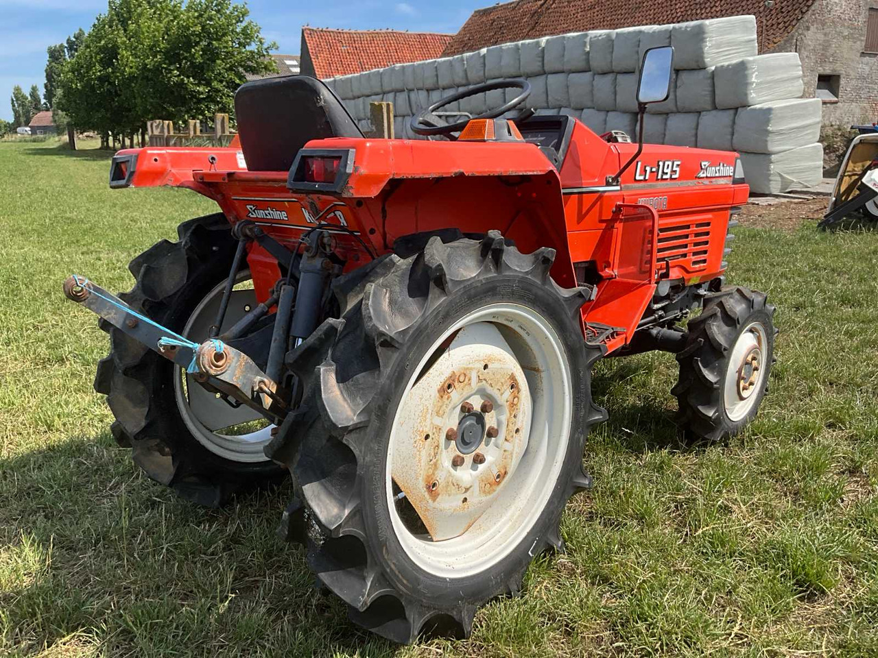 Kubota L1-195 - Mini trator: foto 5 Kubota L1-195 - Mini trator: foto 5