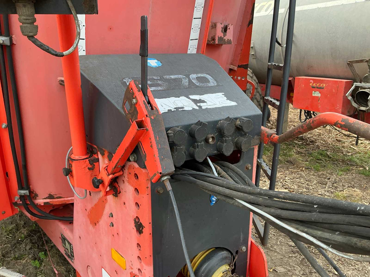 Misturadora Alimentadora Kuhn EUV270: foto 10