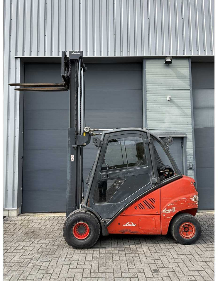 LINDE - 2007 - H30T - FORKLIFT TRUCK - Empilhadeira: foto 3 LINDE - 2007 - H30T - FORKLIFT TRUCK - Empilhadeira: foto 3