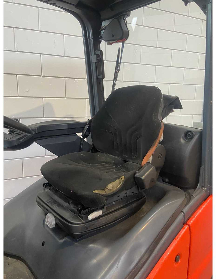 LINDE - 2013 - H20T - FORKLIFT TRUCK - SIDE-SHIFT - Empilhadeira: foto 5 LINDE - 2013 - H20T - FORKLIFT TRUCK - SIDE-SHIFT - Empilhadeira: foto 5